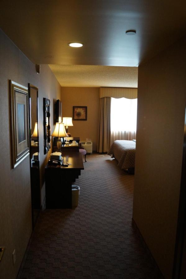 Salvatores Grand Hotel Williamsville Exteriér fotografie