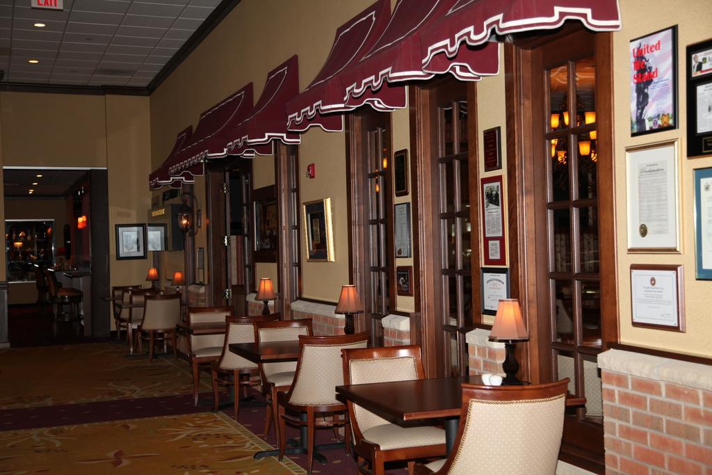 Salvatores Grand Hotel Williamsville Exteriér fotografie