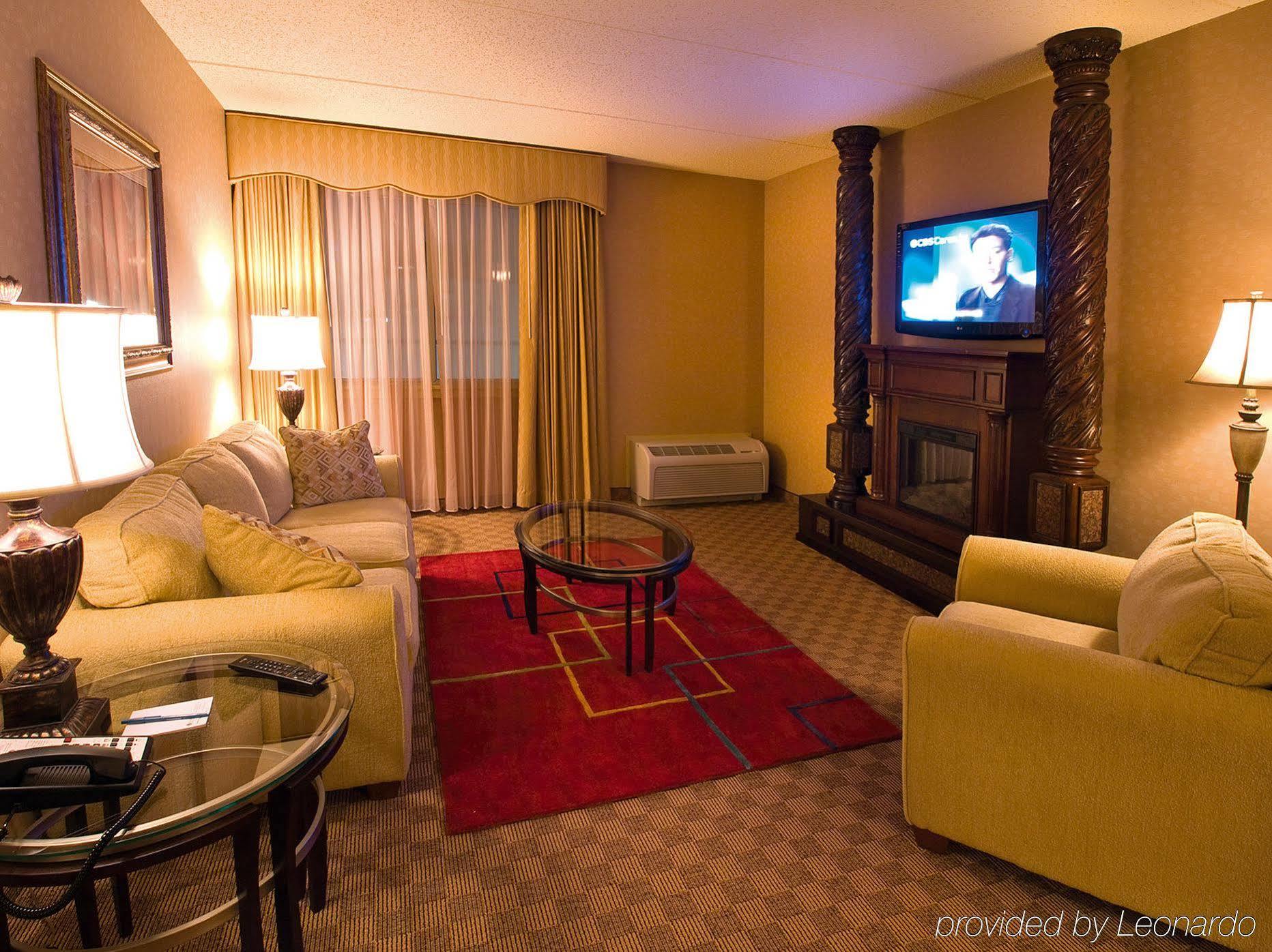 Salvatores Grand Hotel Williamsville Exteriér fotografie
